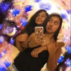 Meet your Posher, Daniela